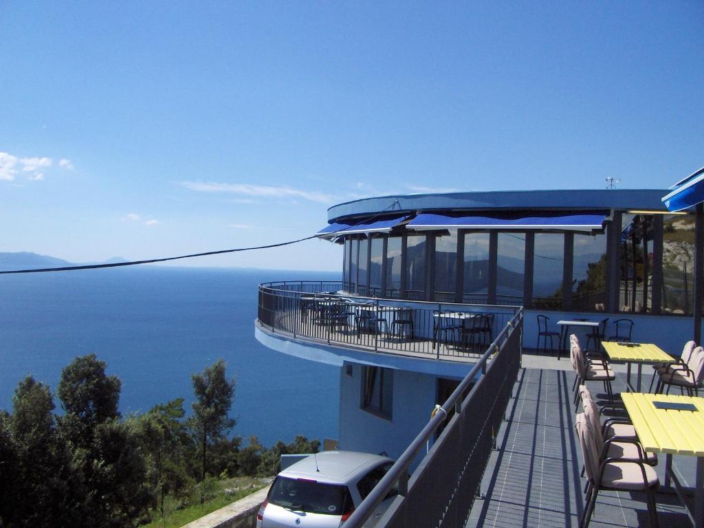 Hotel Flanona Plomin Exterior foto
